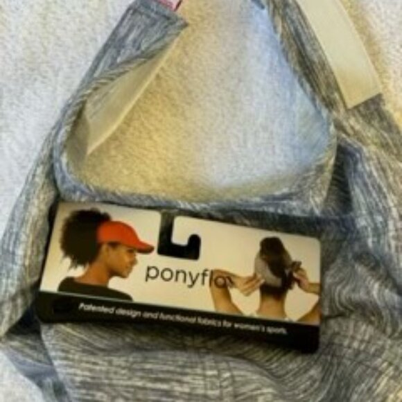 ponyflo active cap designed for a ponytail NWT - Picture 4 of 5